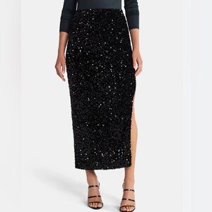 NWT Steve Madden NYC Elegant Black Sequin Skirt with side slit sz small
